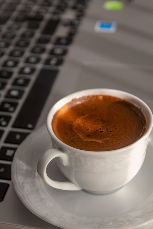 Tips for Creating an Effective Morning Routine to Boost Productivity and Mood